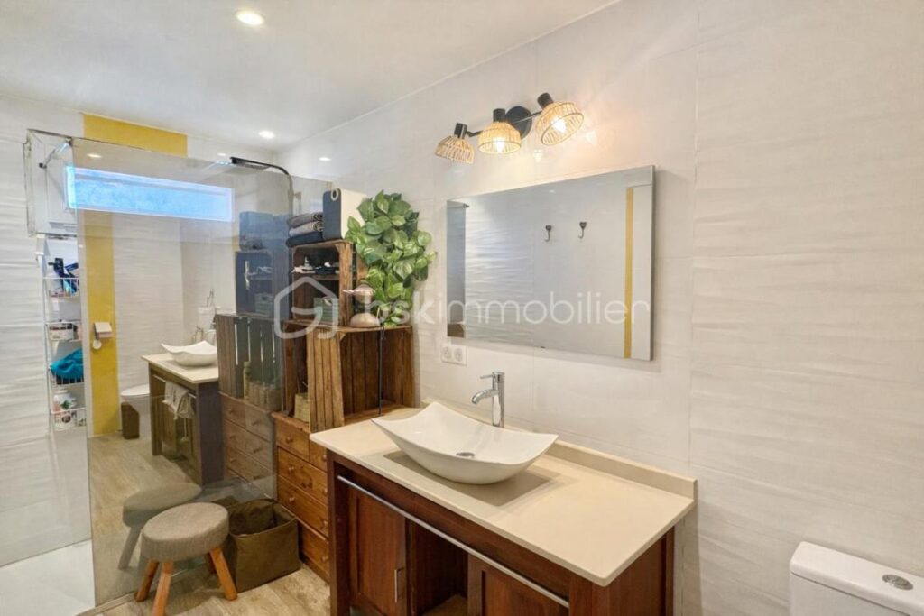 VENTE FAYENCE MAISON PLAIN-PIED 4 CHAMBRES PISCINE – 5 pièces – 4 chambres – 100 m²