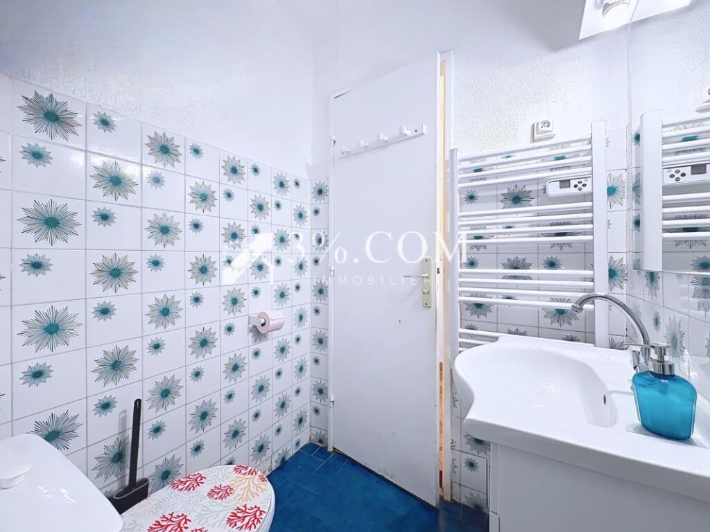 Appartement 2 pièces, balcon, vue port & place de parking, R – 2 pièces – 1 chambre – 24 m²
