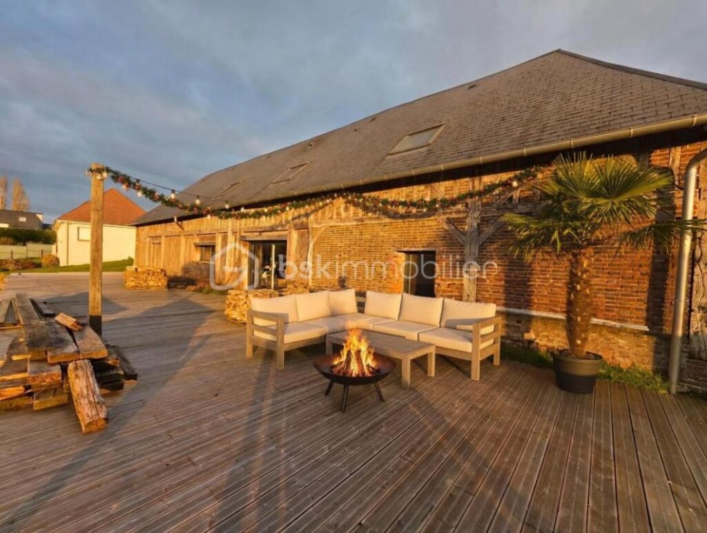 Longère exceptionnelle 330m² rénovée 6 chambres garage terrain 799m² DPE B – 11 pièces – 6 chambres – 330 m²