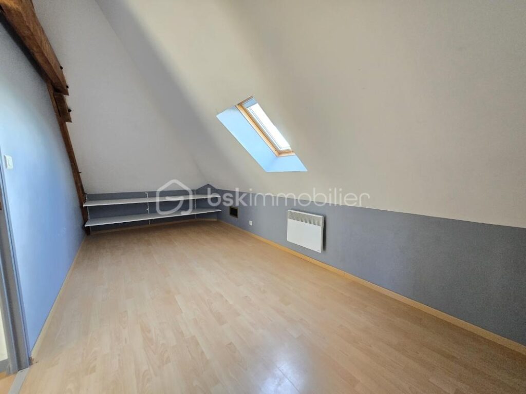 Magnifique Maison de village de 133m² à Saint Léger des Vignes – 6 pièces – 5 chambres – 133 m²