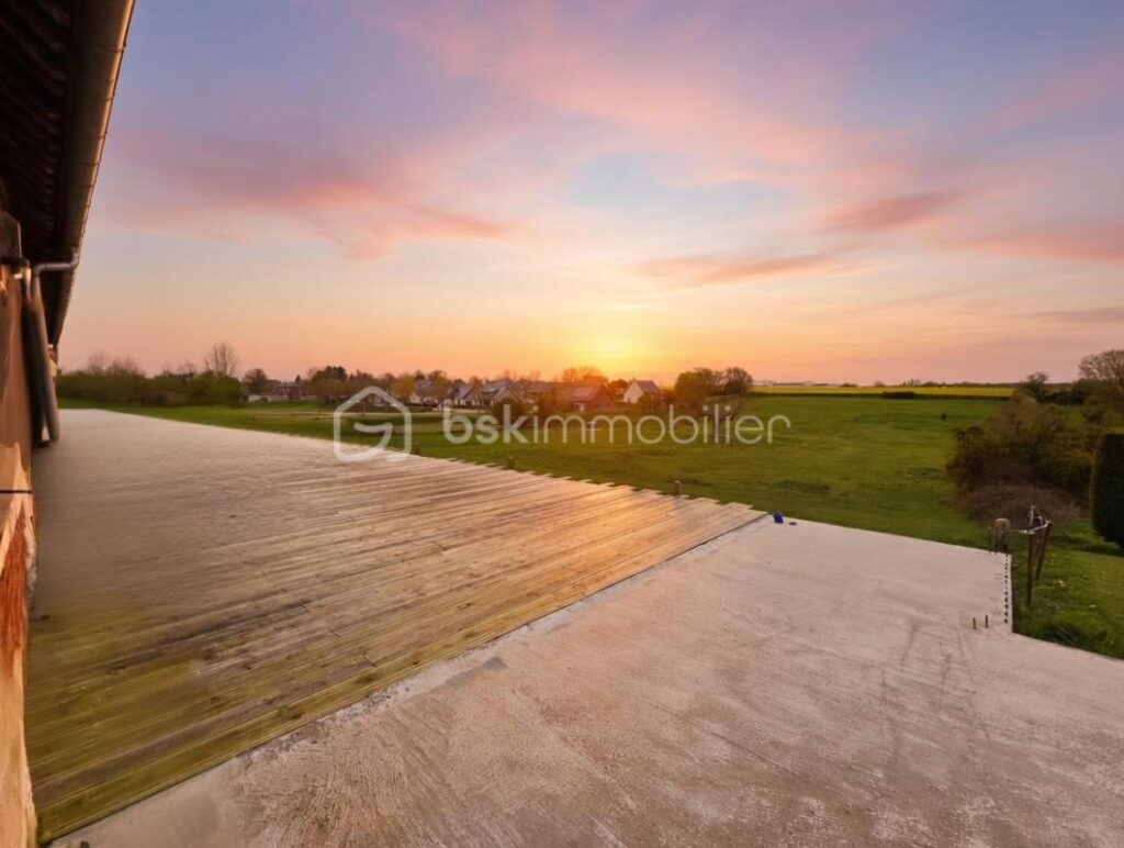 Longère exceptionnelle 330m² rénovée 6 chambres garage terrain 799m² DPE B – 11 pièces – 6 chambres – 330 m²