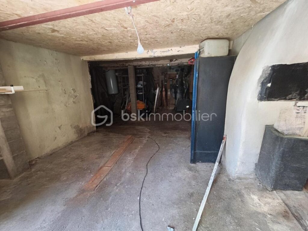 ✨ MAISON DE VILLAGE – 105 m² – 3 CHAMBRES – JARDIN – GARAGE ✨ – 5 pièces – 3 chambres – 105 m²
