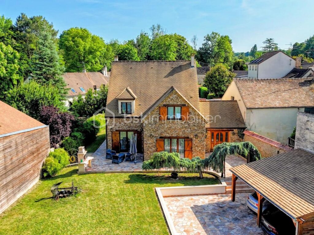 Belle maison 4 ch jardin clos, 2 terrasses au calme ! – 7 pièces – 4 chambres – 180 m²