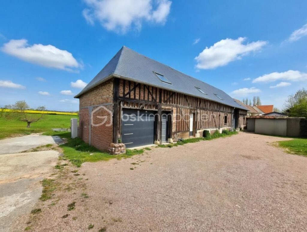 Longère exceptionnelle 330m² rénovée 6 chambres garage terrain 799m² DPE B – 11 pièces – 6 chambres – 330 m²