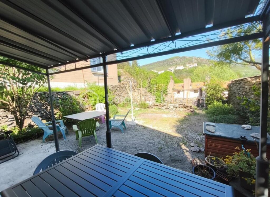 ✨ MAISON DE VILLAGE – 105 m² – 3 CHAMBRES – JARDIN – GARAGE ✨ – 5 pièces – 3 chambres – 105 m²