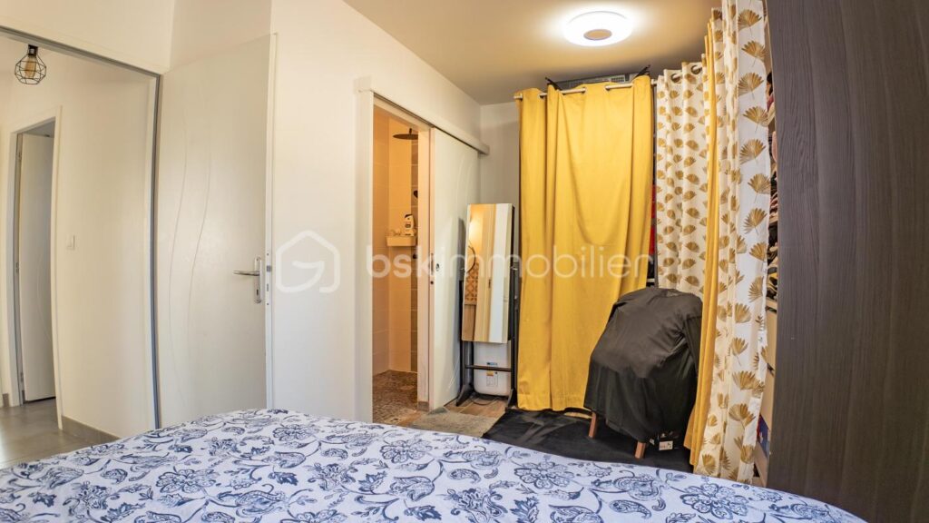 Maison traditionnelle récente avec vue idyllique benignoise – 4 pièces – 3 chambres – 98 m²