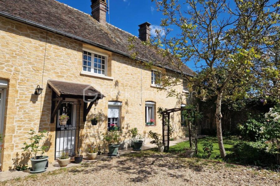 Maison à vendre à Cherisy