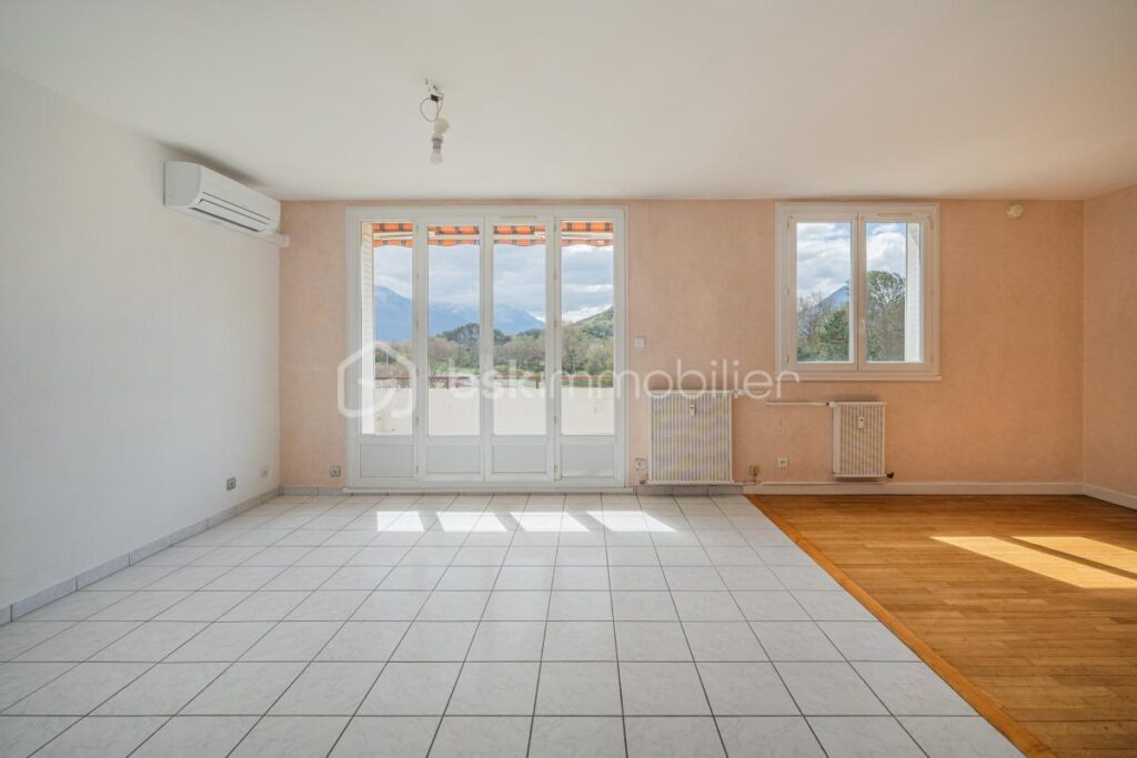 Appartement lumineux avec balcon et vue dégagée – 3 pièces – 1 chambre – 59 m²