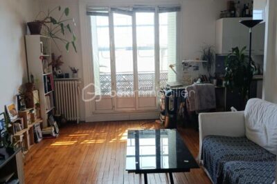 F3 étage élevé avec balcon plein sud&vue dégagée, secteur recherché avec futur grand Paris – 3 pièces – 2 chambres – 58 m²