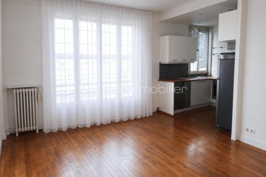 Appartement à vendre à Saint cloud — Vue sur la ville — photo 3