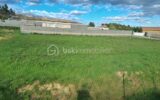 Très beau terrain constructible et viabilisé de 924m² – NR pièces – NR chambres – 924 m²