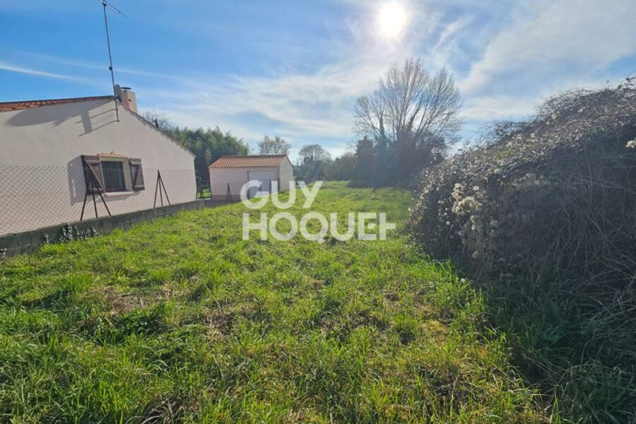 Terrain à vendre à Fontenay le comte