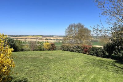 Maison 6 pièces – 215m2 – 6 pièces – 4 chambres – 215 m²