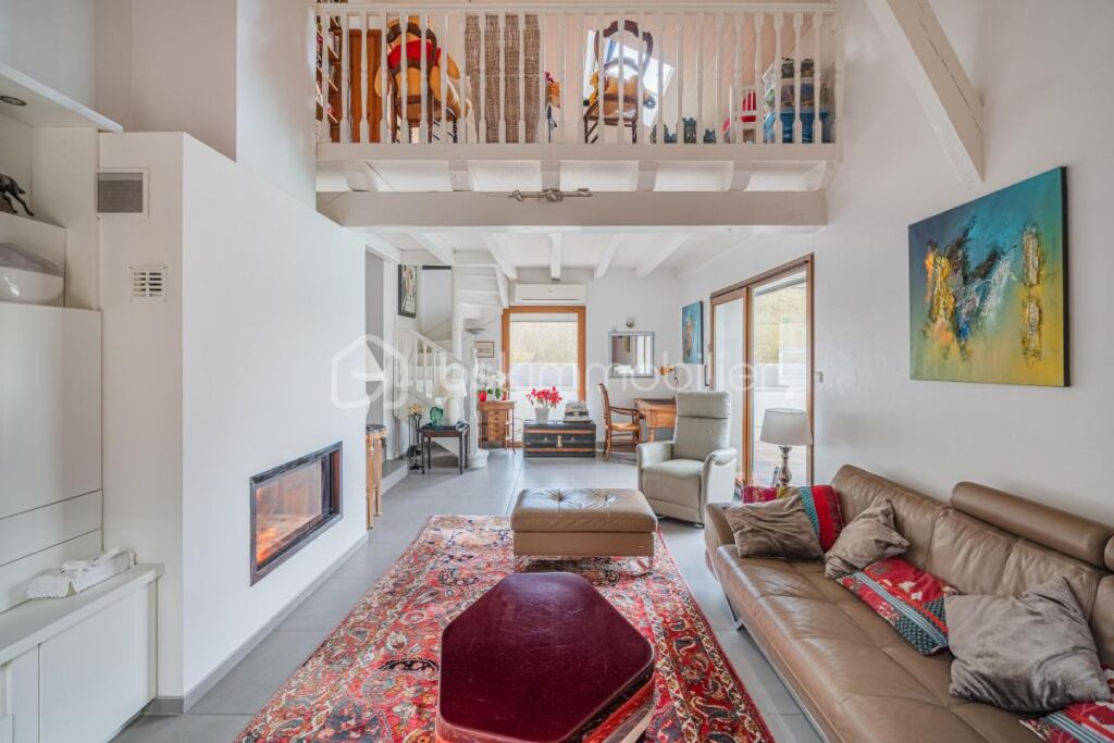 Propriété haut de gamme avec piscine & vue dégagée – 264 m² Brié et Angonnes – 8 pièces – 4 chambres – 274 m²