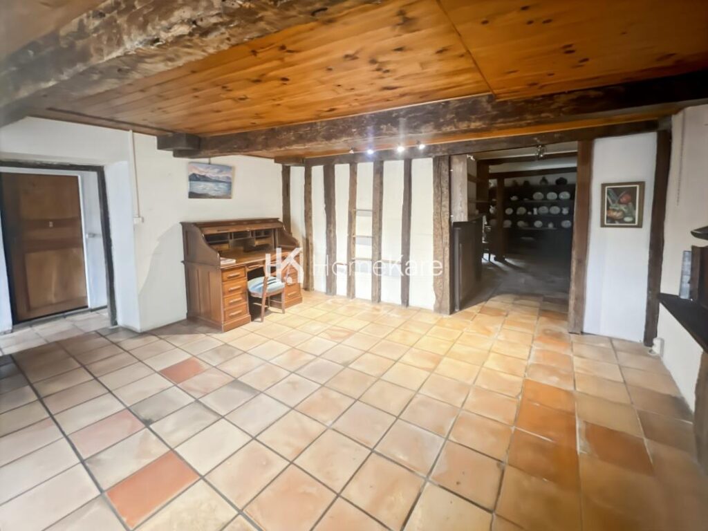 CHARME ET AUTHENTICITÉ – 5 pièces – 4 chambres – 160 m²