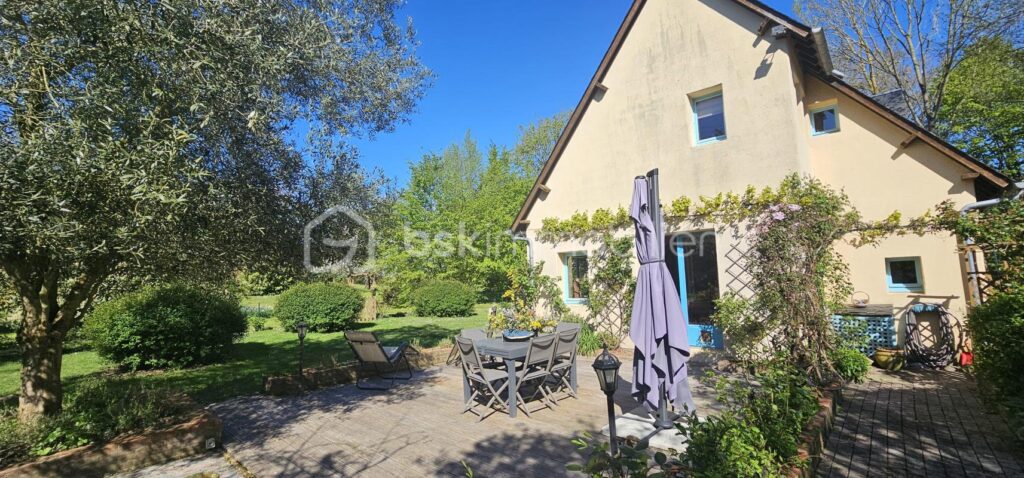 COUP DE COEUR – 6 pièces – 4 chambres – 151 m²