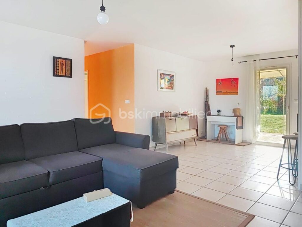 Plain-pied de 98m2- 3 chambres- terrain 1675m2 – 5 pièces – 4 chambres – 98 m²