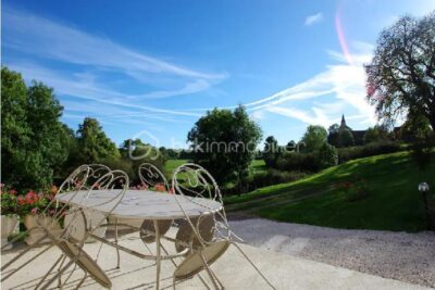 Maison de caractère avec activité touristique – Clomot – 4 pièces – 2 chambres – 98 m²