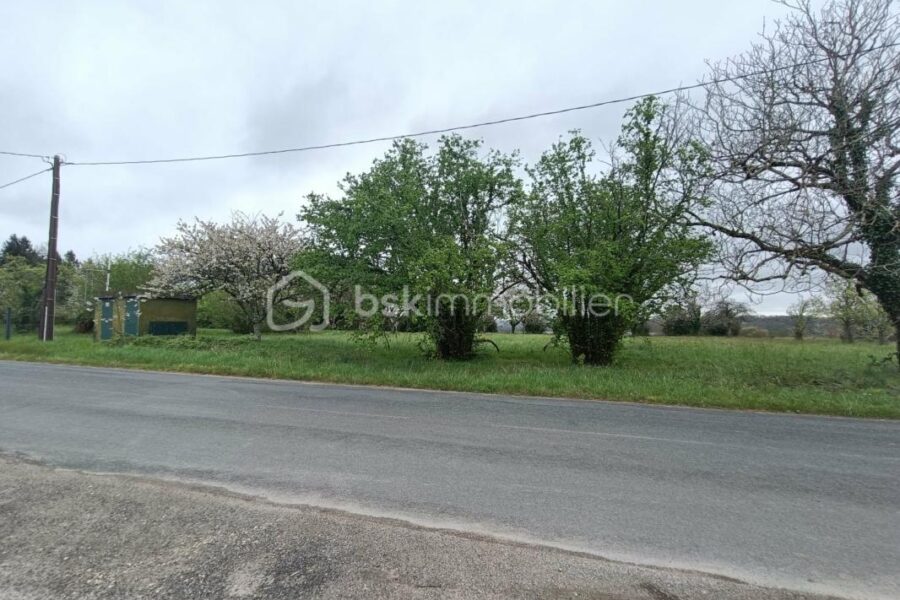 Terrain à vendre à Belves