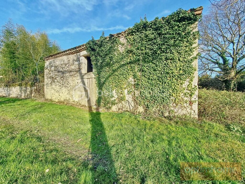 Petit prix mais GRAND potentiel pour cette ferme gasconne à rénover – 5 pièces – 4 chambres – 114 m²