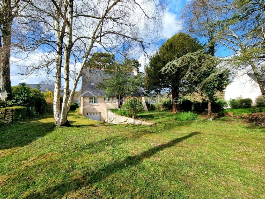 MOELAN SUR MER – Kerfany – Maison 71m2 sur plus de 1500m2 de terrain – 3 pièces – 2 chambres – 71 m²