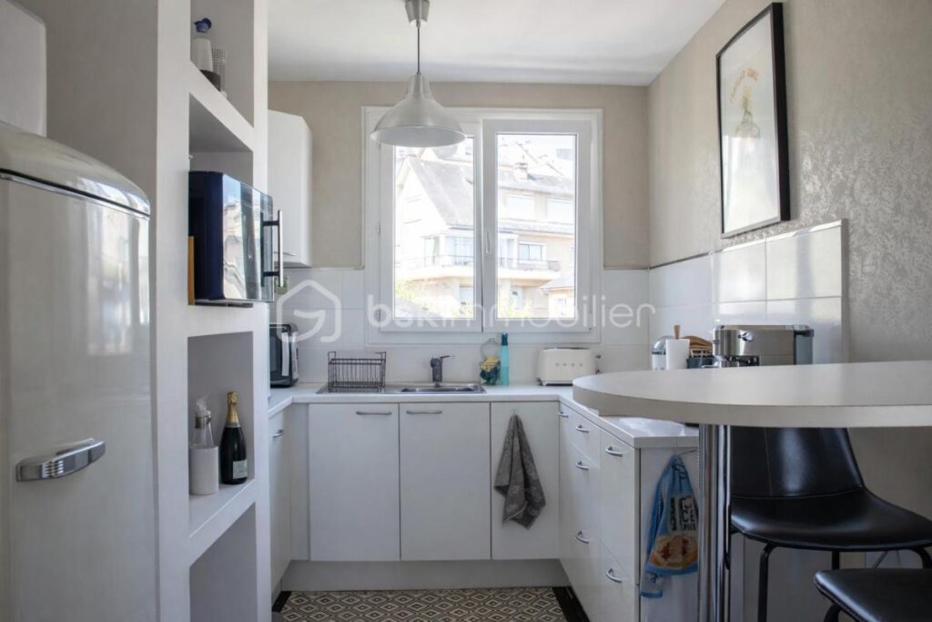 T2 de 46 m² au dernier étage avec vue dégagée – 2 pièces – 1 chambre – 46 m²