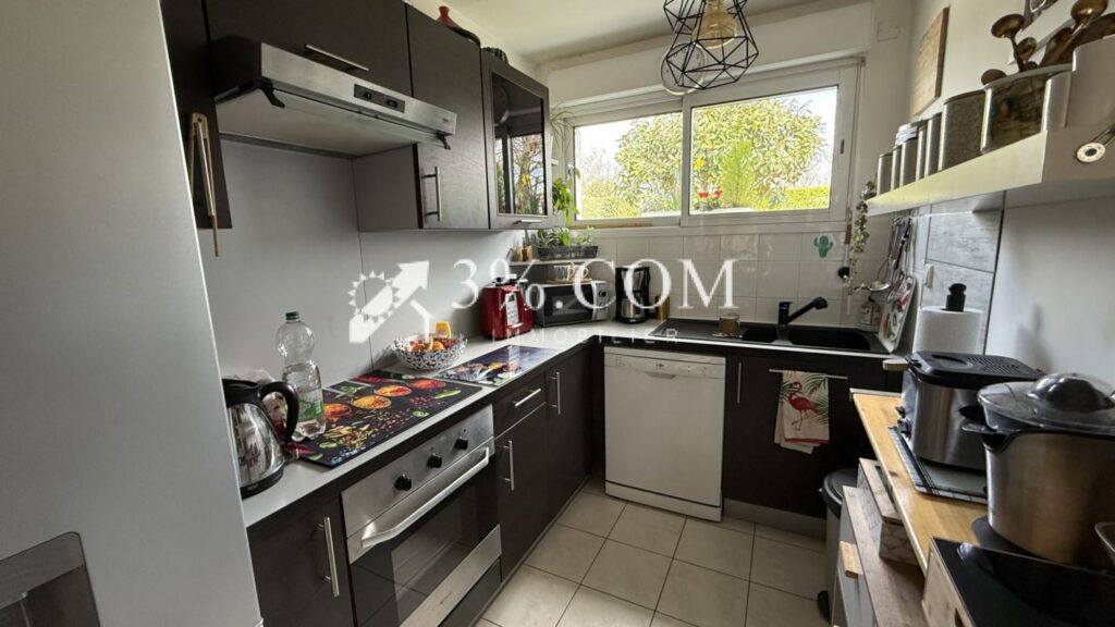 Appartement T3 avec Terrasse, 2 Ch, 64,9m2 avec garage – 3 pièces – 2 chambres – 63 m²