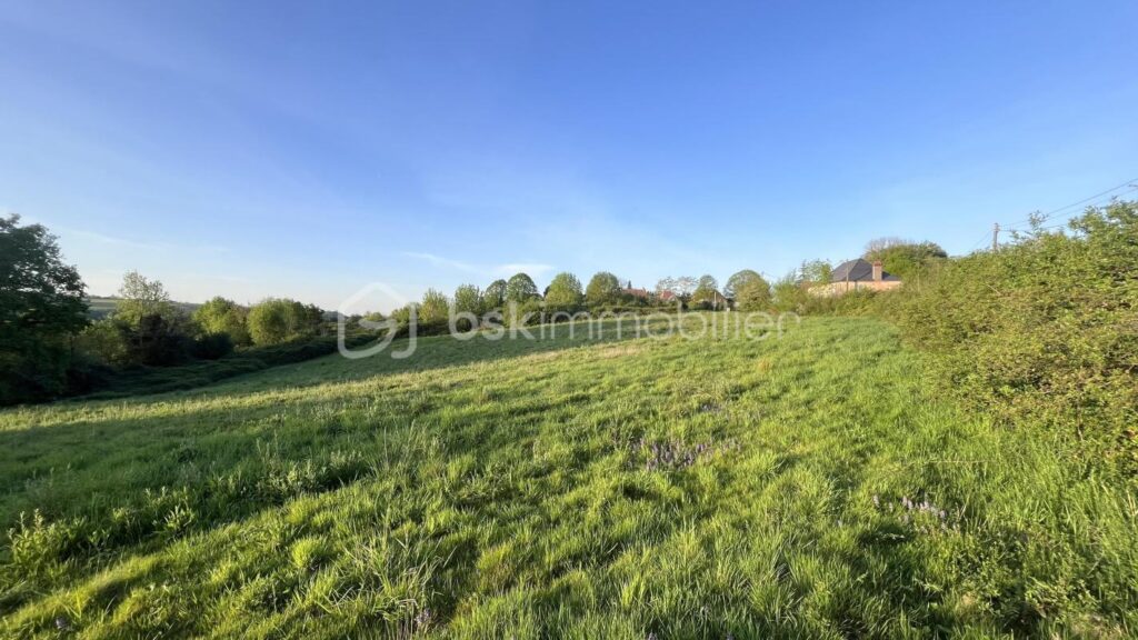 La Dordogne, Commune de Châtres, Terrain, 6600 M² – NR pièces – NR chambres – 6600 m²