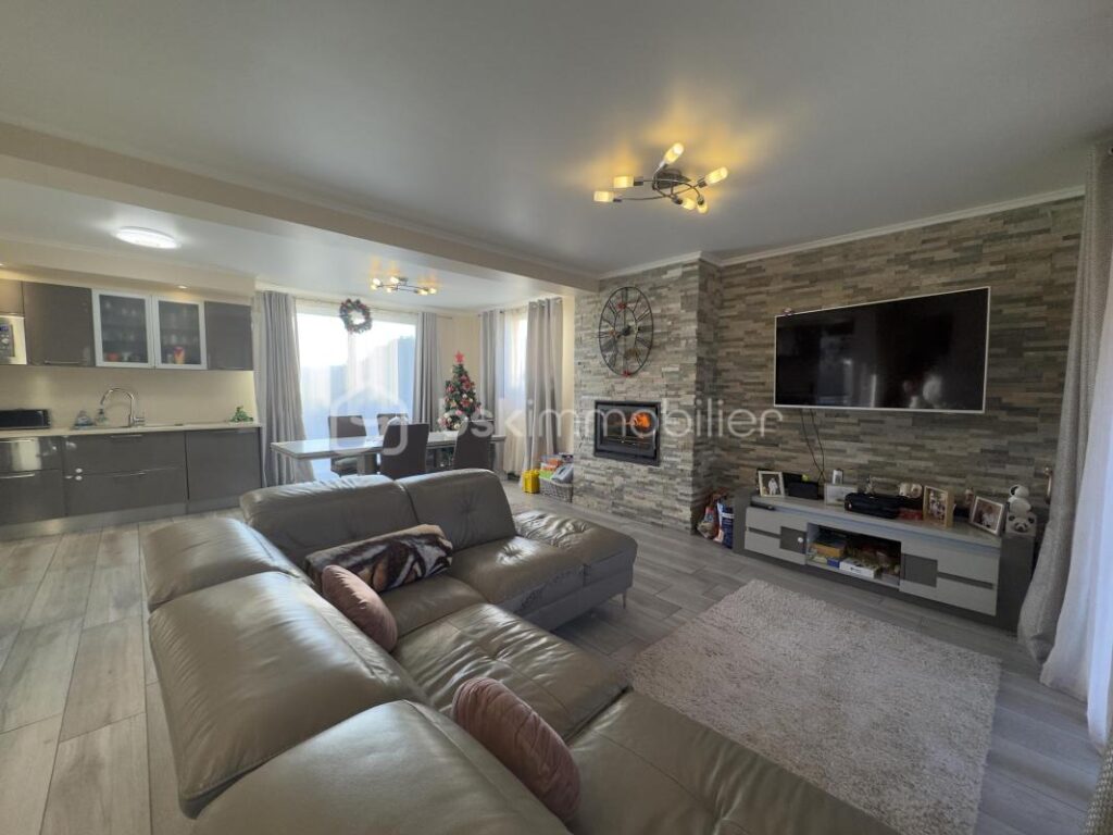 MAISON A VENDRE A TOUQUES – 6 pièces – 4 chambres – 140 m²