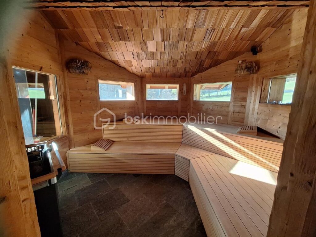 DEMEURE DE PRESTIGE A STOSSWIHR 2.392.000 EUROS – 7 pièces – 4 chambres – 390 m²