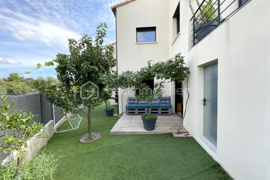 Maison à vendre à Peret