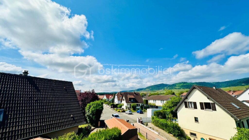 Maison traditionnelle de 1990 – 7 pièces – 5 chambres – 190 m²