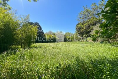 Terrain à vendre à Uzes