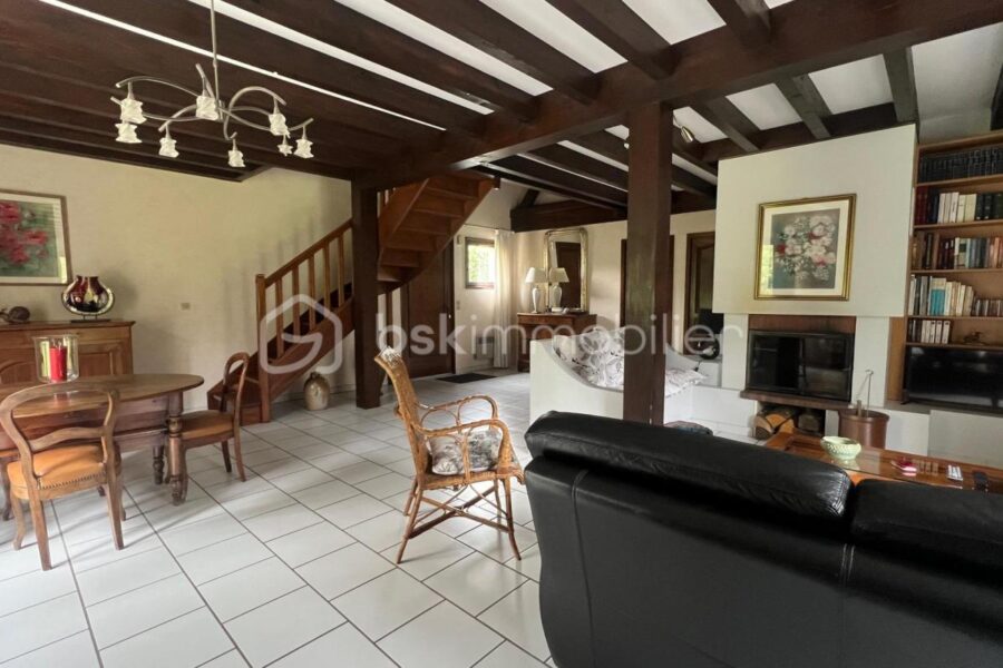 Maison à vendre à Saint julien de raz