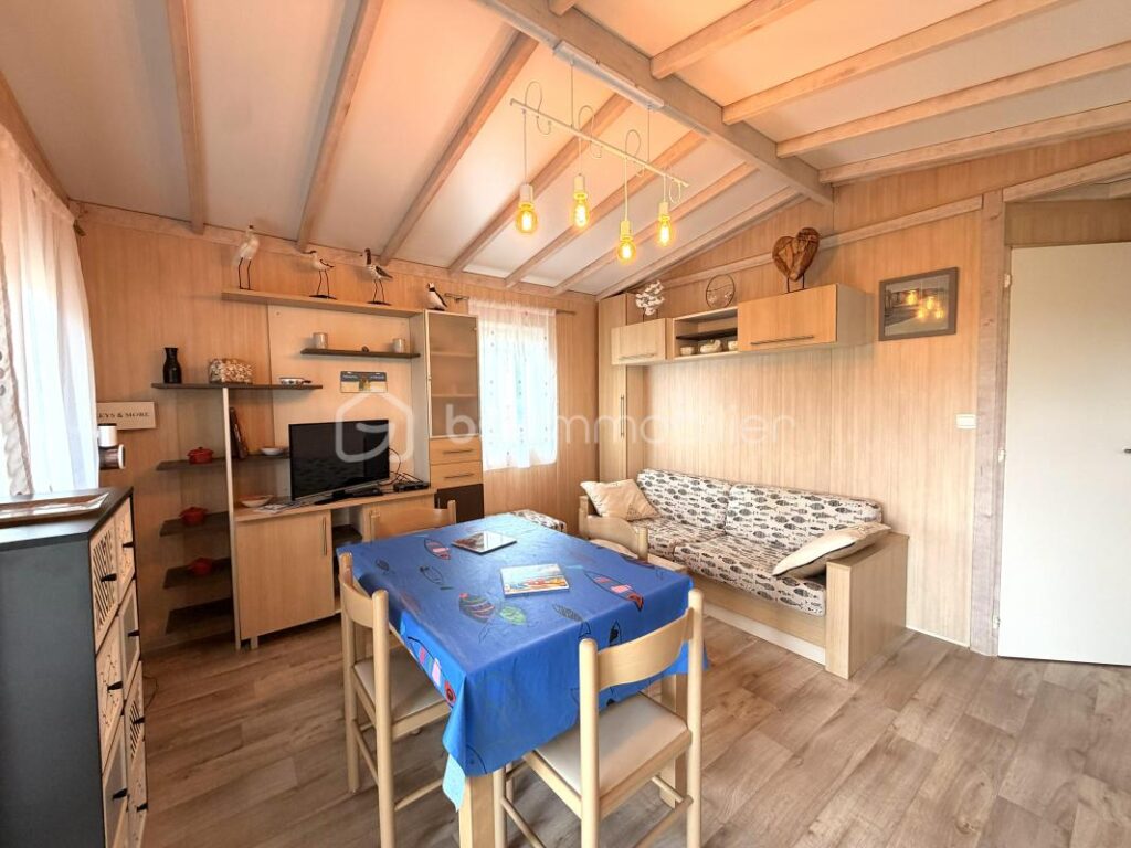 Chalet meublé à moins de 5 min à pied de la mer ! – 3 pièces – 2 chambres – 35 m²