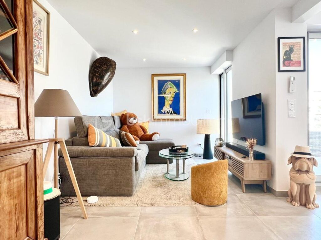 Appartement d&rsquo;exception au Port de CARNON-PLAGE – 3 pièces – 1 chambre – 64 m²