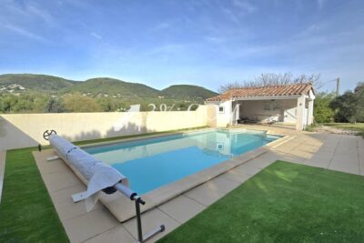 Maison à vendre à Charmes sur rhone