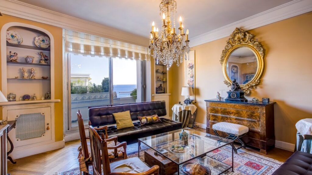 Exceptionnel Nice Promenade 3/4p en dernier étage avec terrasses – 4 pièces – 2 chambres – 123 m²