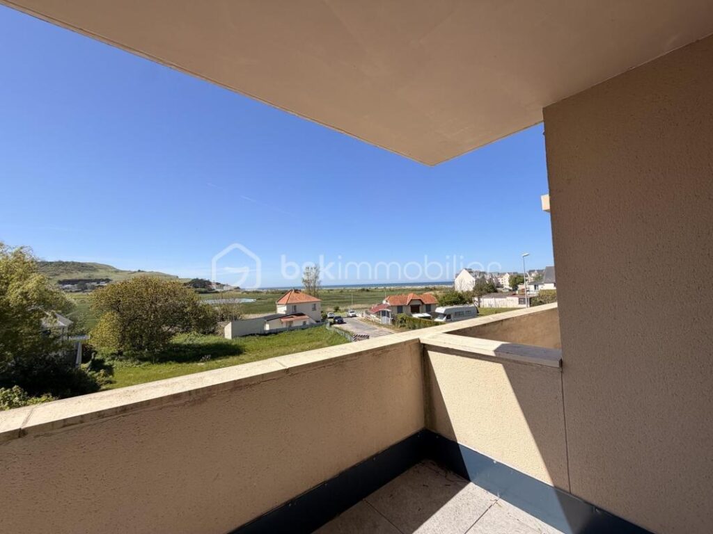 Appartement avec vue sur la mer et place de parking sécurisé – 2 pièces – 1 chambre – 45 m²