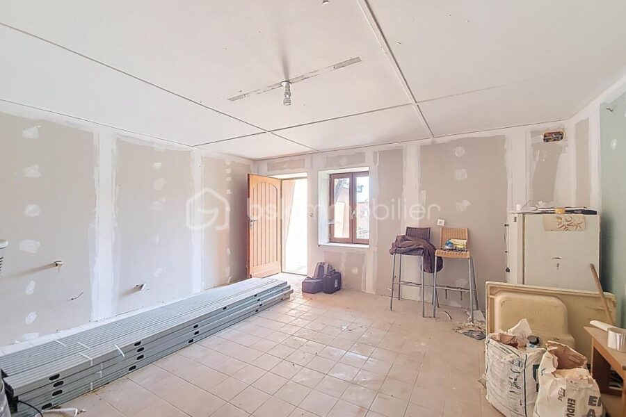 Maison à vendre à Le perreon