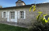 SUPERBE PROPRIETE EN PIERRES – PISCINE – TERRAIN – DEPENDANCE- CACHET – 7 pièces – 4 chambres – 332 m²