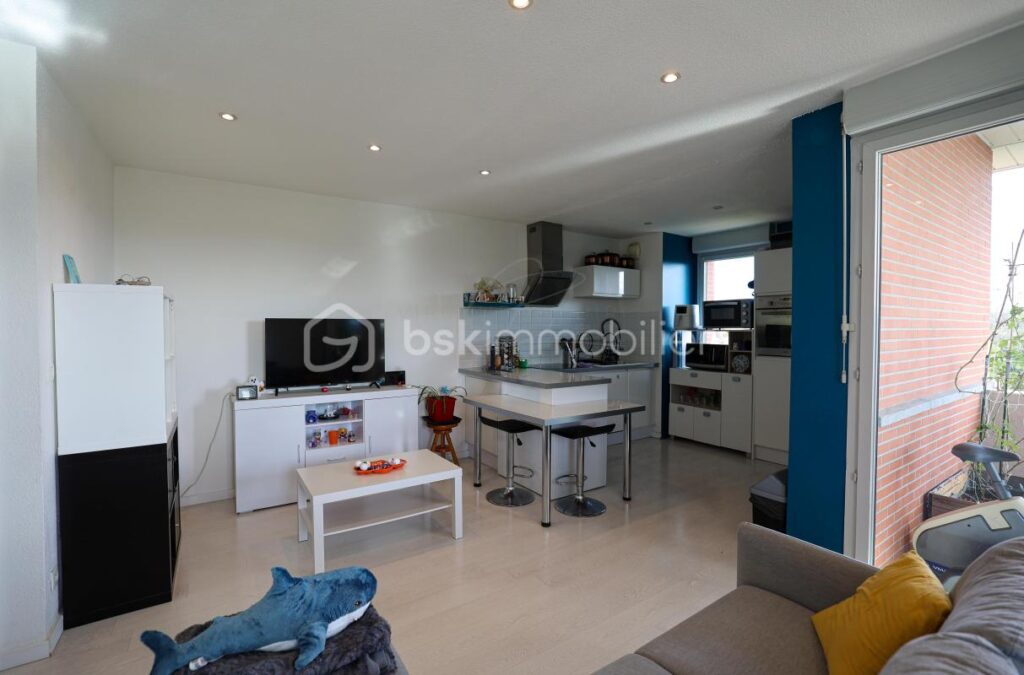 Appartement T2 bis – 54,40 m² – Dernier étage – Résidence sécurisée – 2 pièces – 1 chambre – 54 m²