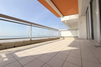 EXCLUSIVITE – APPARTEMENT T3 VUE MER – 2 CHAMBRES – PARKING PRIVATIF – 3 pièces – 2 chambres – 64 m²