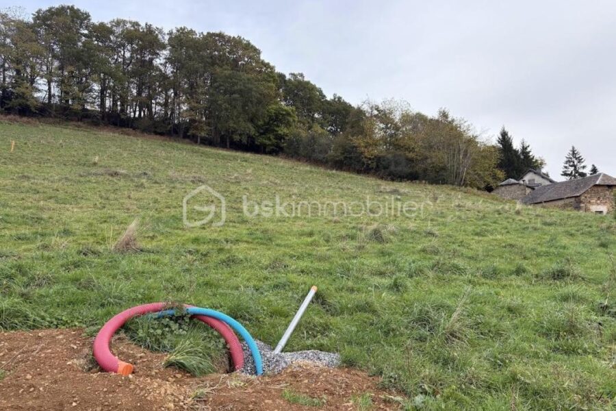 Terrain à vendre à Julos
