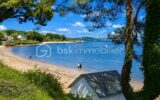 AMBON / TERRAIN CONSTRUCTIBLE / VUE MER / 200 M DE LA PLAGE – NR pièces – NR chambres – 4740 m²
