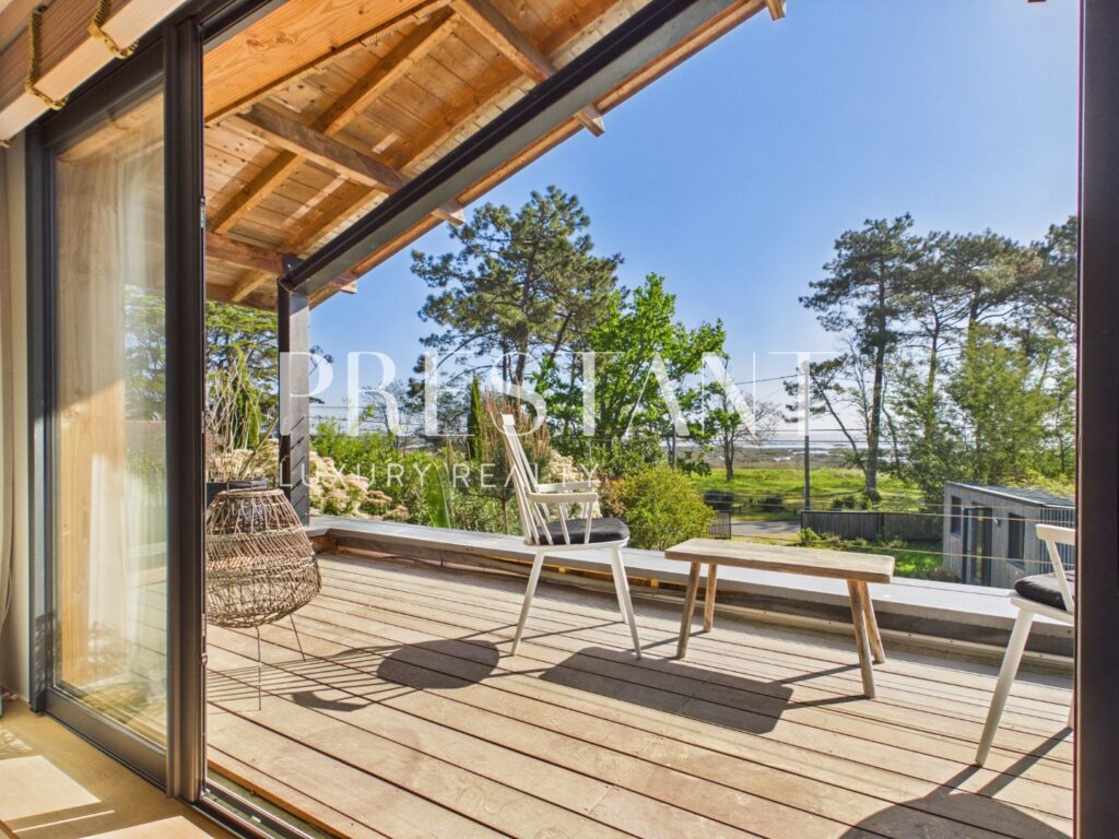 Maison – 4 pièces – 3 chambres – 138 m²