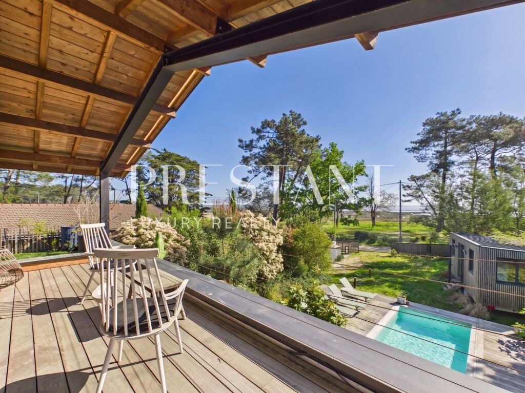 Maison – 4 pièces – 3 chambres – 138 m²