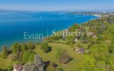 VILLA PIEDS DANS L&rsquo;EAU À THONON-LES-BAINS – 8 pièces – 7 chambres – 152 m²