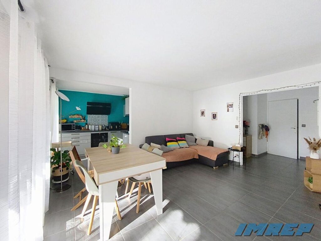13009 Appartement RDJ TYPE 3 + PARKING + CAVE Secteur Cabot – 3 pièces – 2 chambres – 70 m²