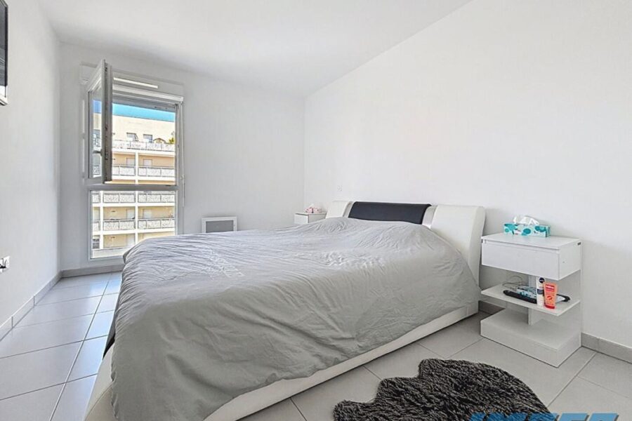 Appartement à vendre à Marseille — Vue sur la ville — photo 5